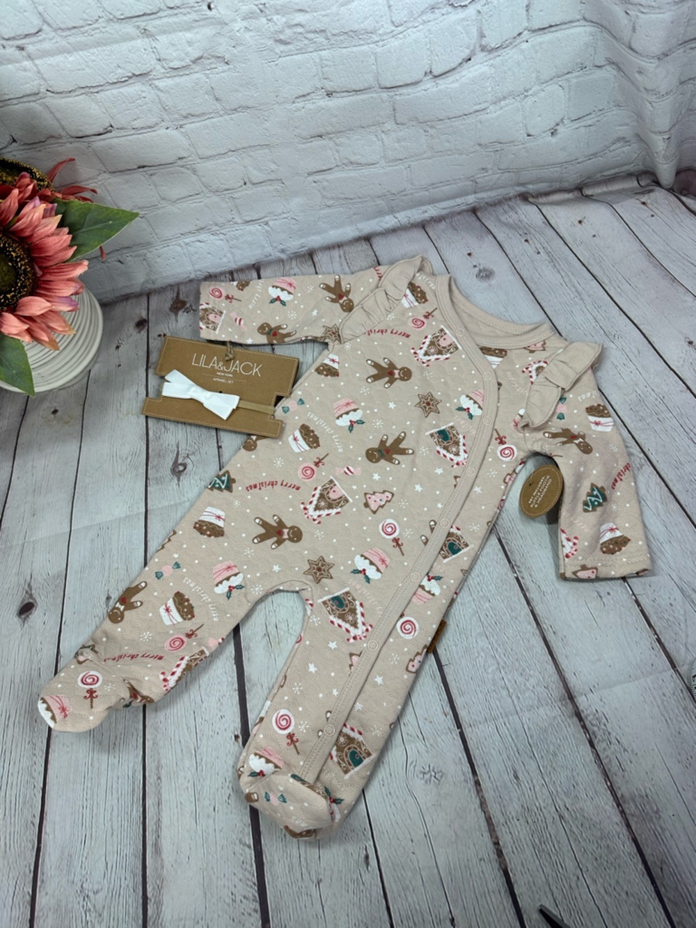 NWT lila + Jack holiday Print footie w headband 6-9M cottagecore festive neutral
